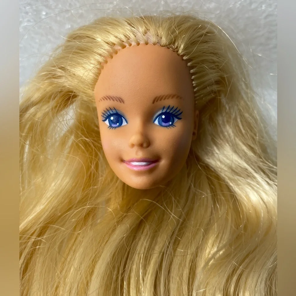 Vintage SUPERSTAR ERA Barbie Doll Blonde Hair Blue Eyes - HEAD Replacement Only